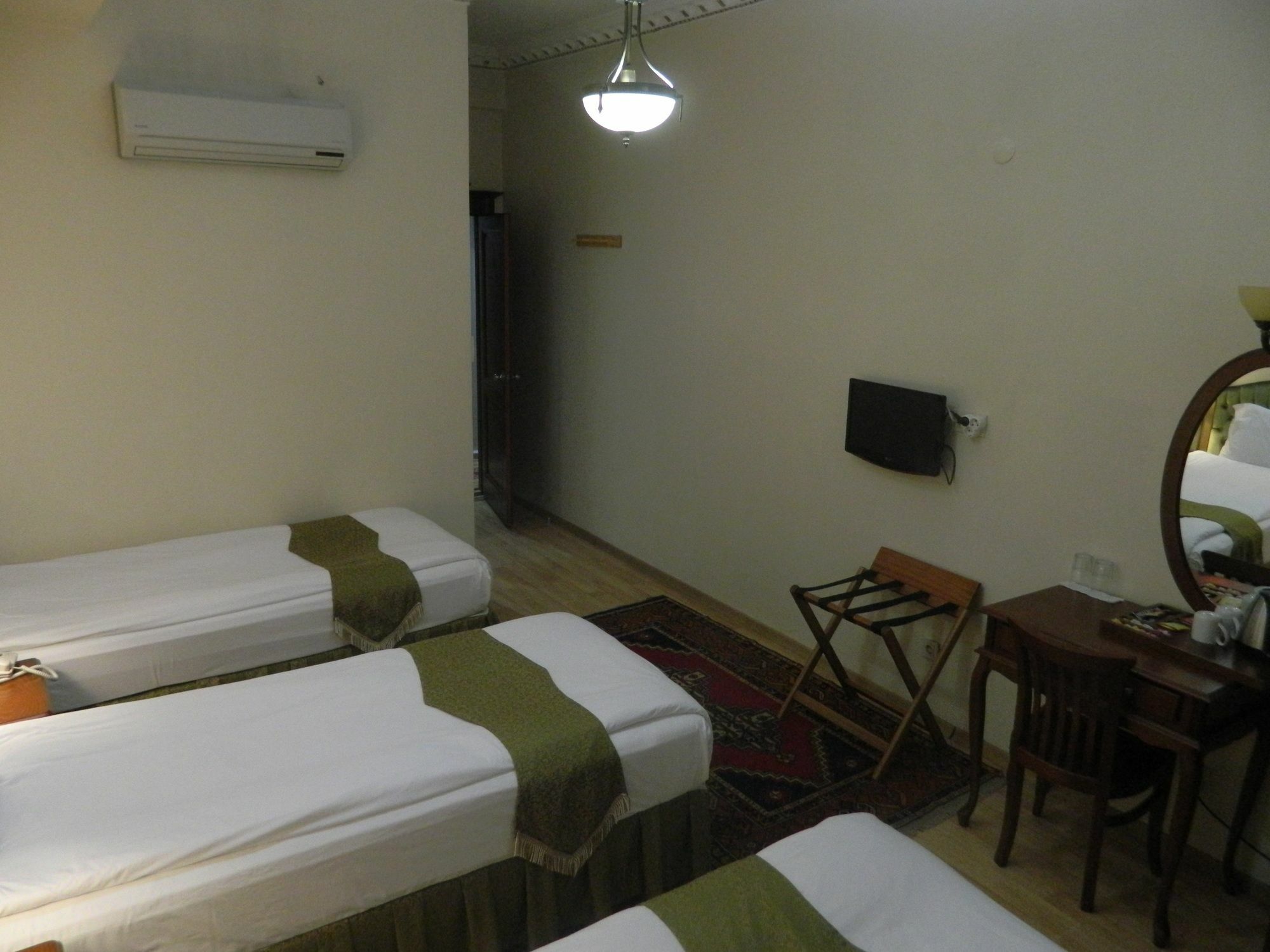 Basileus Hotel Стамбул Экстерьер фото